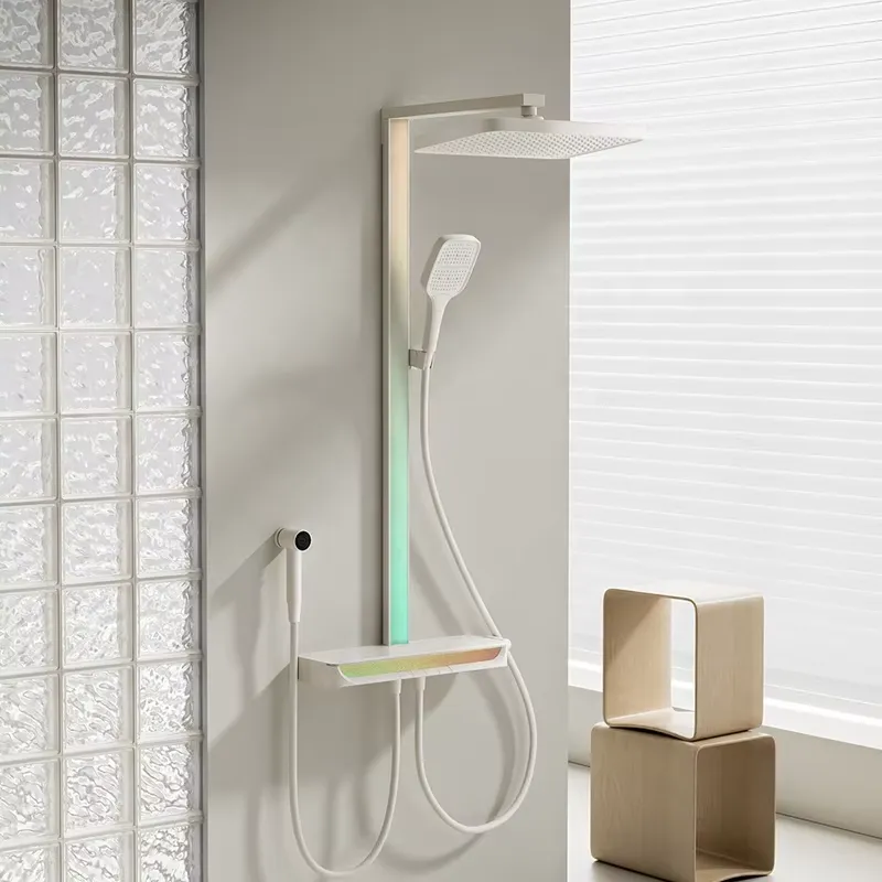 Spa & Wellness Komplex Bristol Royal * * * * - Brass Digital Waterfall Shower Set Wall